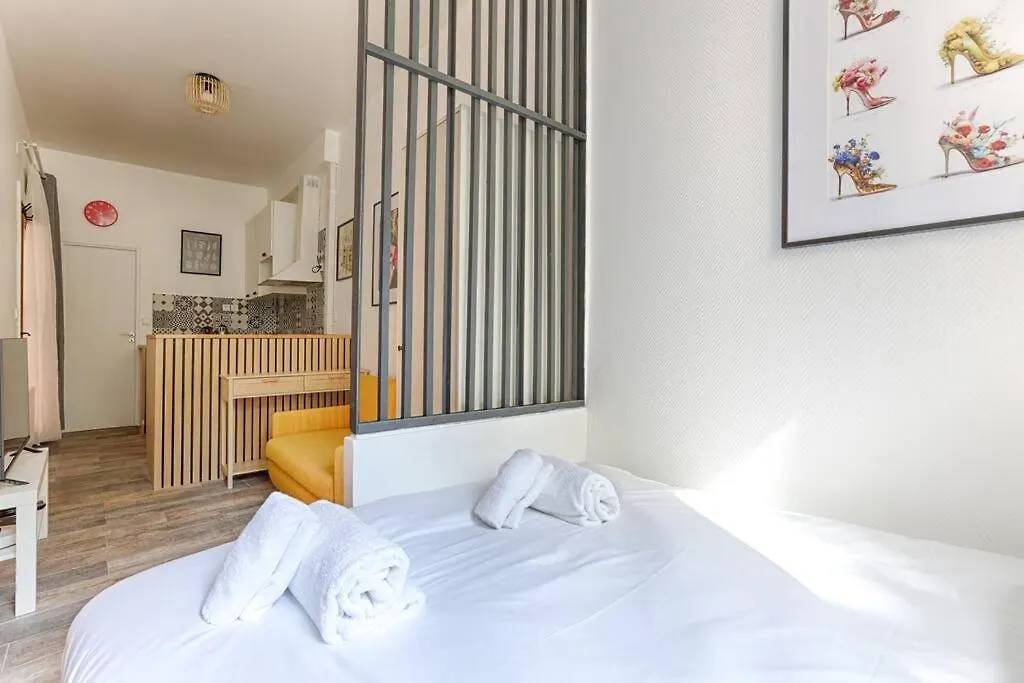 Republique Canal St Martin Charming Apartment Paris 0*,