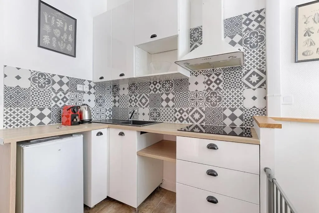 Republique Canal St Martin Charming Apartment Paris France