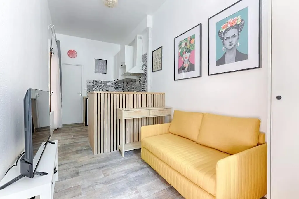 Republique Canal St Martin Charming Apartment Paris